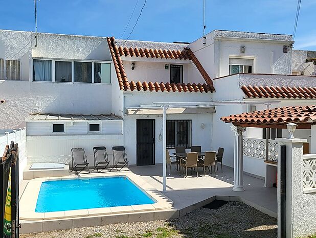 House for sale in Empuriabrava