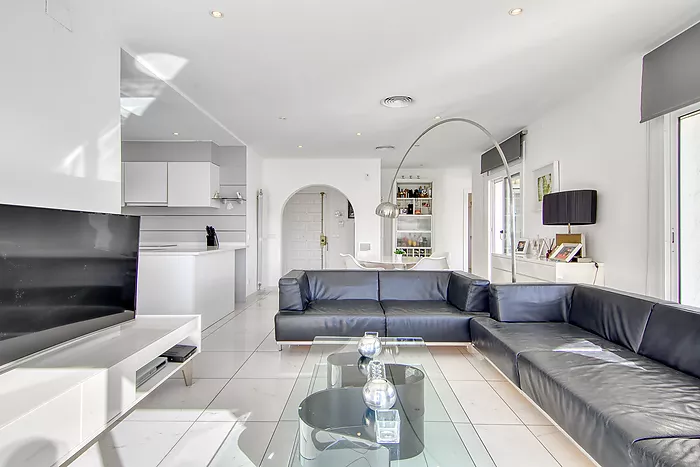 Casa en venta en Empuriabrava al canal ancho