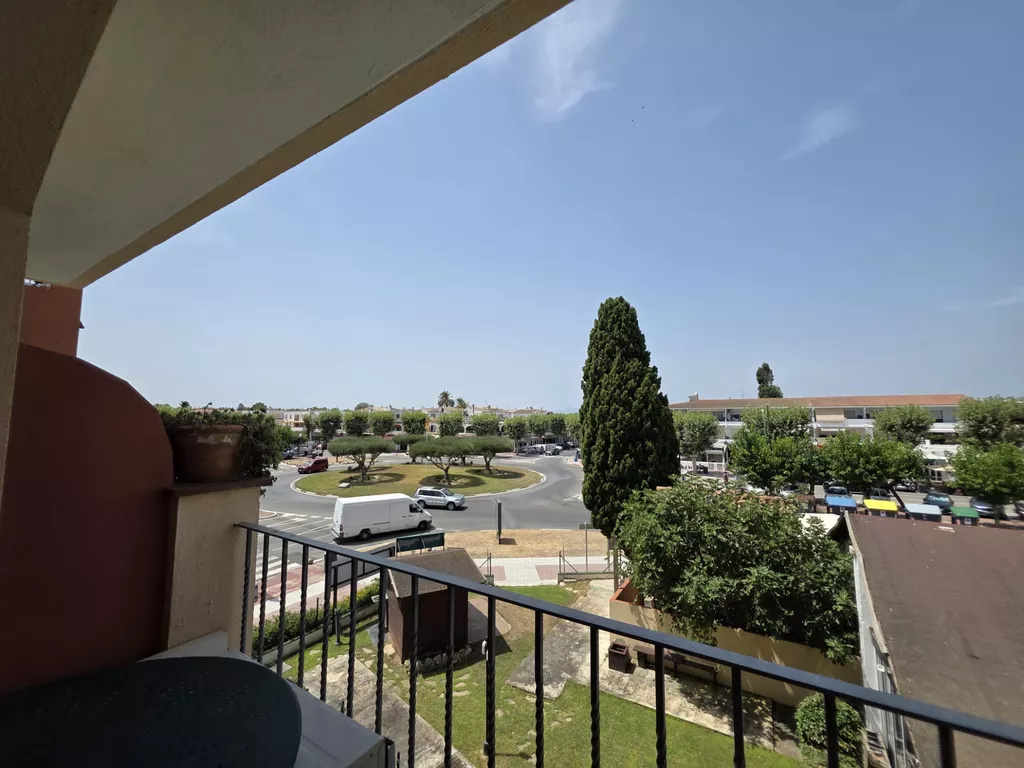 Piso en venta en Empuriabrava.