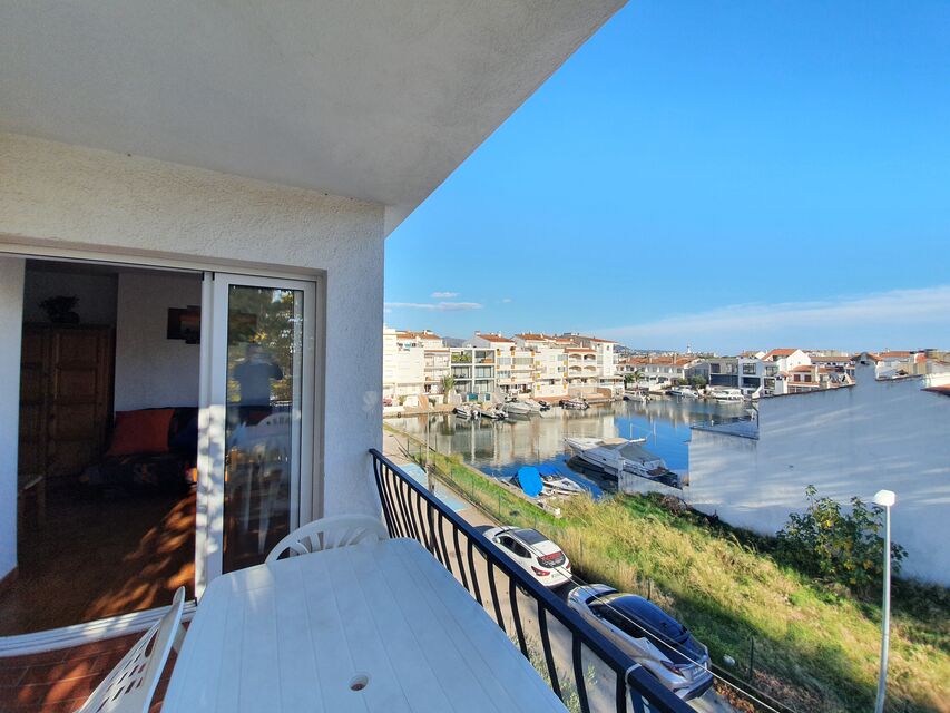 Nice apartment with view on the port Banyuls