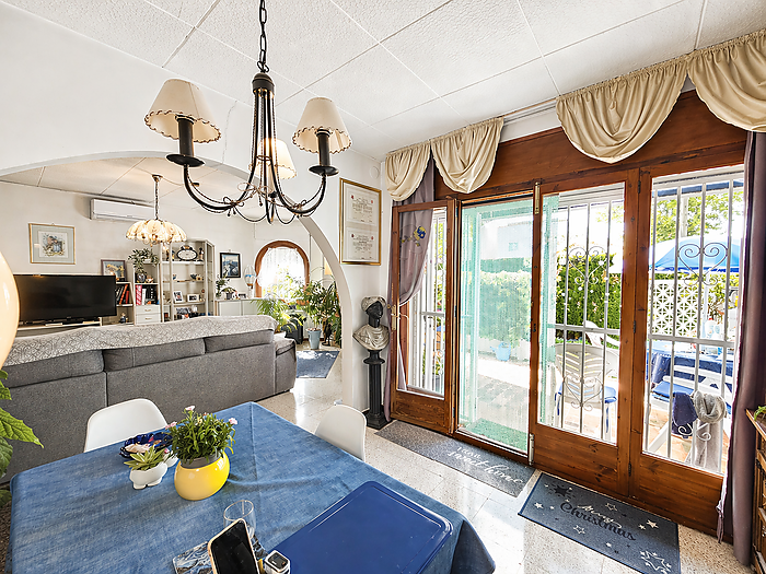 Maison à vendre à Empuriabrava