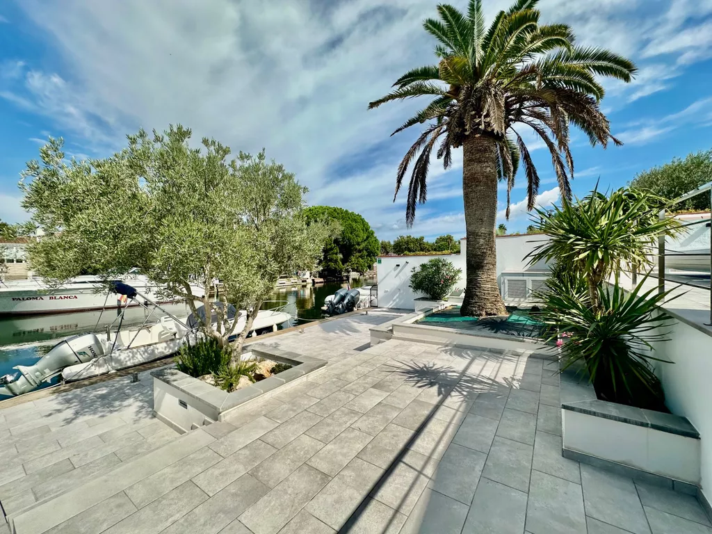 House for sale in Empuriabrava